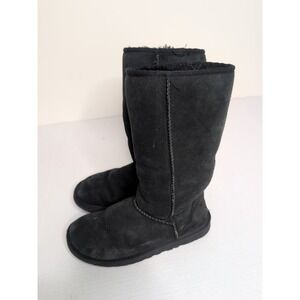 UGG Australia Classic Tall Black Sheepskin Boots Women Size 8 S/N 5815 EUC